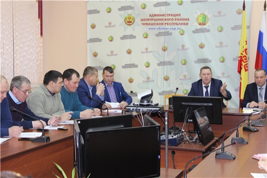 В администрации Шемуршинского района состоялось совещание по вопросу собираемости ТКО