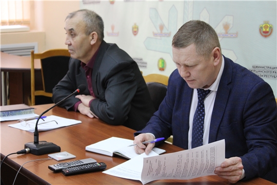 Заседание районной комиссии по предупреждению и ликвидации чрезвычайных ситуаций и обеспечению пожарной безопасности Шемуршинского района