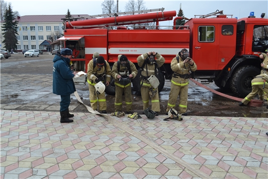 Тренировочные пожарно-тактические учения в Шемуршинском районе