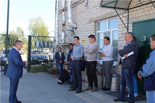Глава администрации района Владимир Денисов продолжает встречи с коллективами организаций и предприятий