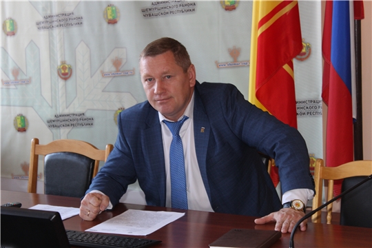 В администрации Шемуршинского района состоялась планерка под председательством главы администрации района Владимира Денисова