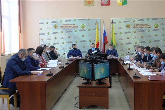 Третье  внеочередное заседание Шемуршинского районного Собрания депутатов четвертого созыва