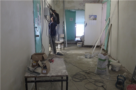 В Ходарском сельском Доме культуры МБУ « Информационно- ресурсный центр культуры Шумерлинского района»  идут ремонтные работы