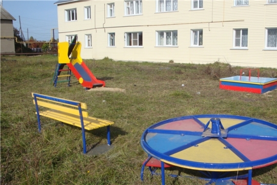 В селе Русские Алгаши закуплена и установлена детская игровая площадка