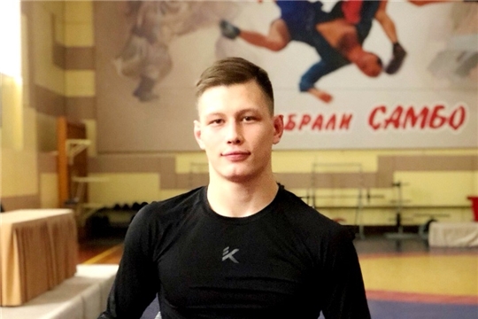 Самбист Даниил Орлов выиграл «бронзу» первенства страны