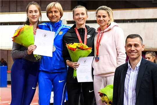 Анжелика Сидорова выиграла чемпионат России с лучшим результатом сезона в мире