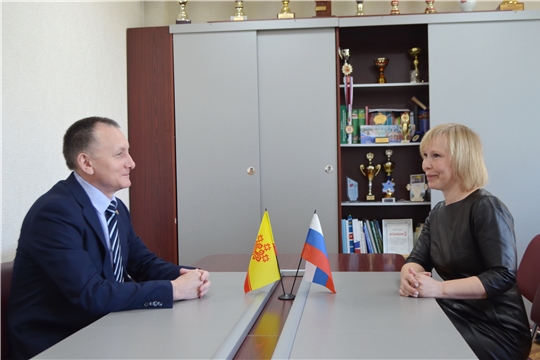 Министр Василий Петров провёл рабочую встречу с руководителем региональной Федерации спортивной гимнастики Ириной Николаевой