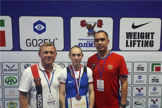 Ирина Баймулкина завоевала «бронзу» на чемпионате России по тяжелой атлетике в Грозном