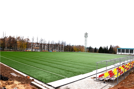 «Спорт – норма жизни»: реконструкция футбольного поля на стадионе «Олимпийский» идет по графику