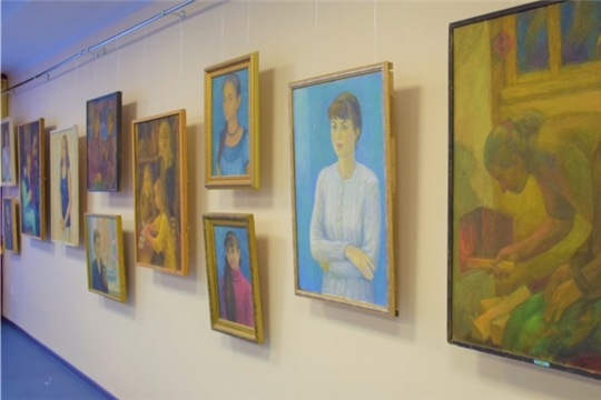 Вековому юбилею Чувашии посвящена выставка чувашского художника Владимира Енилина