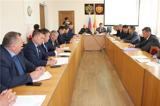 Состоялось первое заседание Урмарского районного Собрания депутатов седьмого созыва