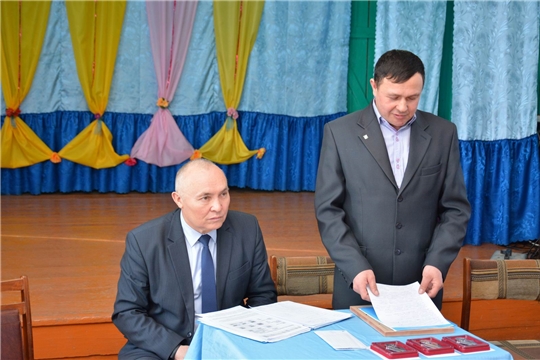 Глава администрации района принял участие в отчетной встрече с жителями Малояушского сельского поселения