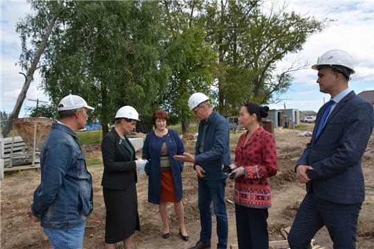 Роза Лизакова с рабочим визитом посетила Вурнарский район