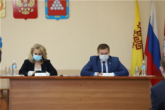 Рабочая группа при оперативном штабе по борьбе с коронавирусом в Чувашии выехала в Ядринский район