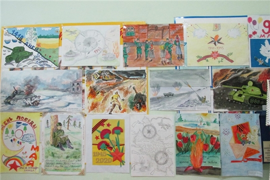 В Доме детского творчества организована выставка, посвященная 75-летию Победы в Великой Отечественной войне