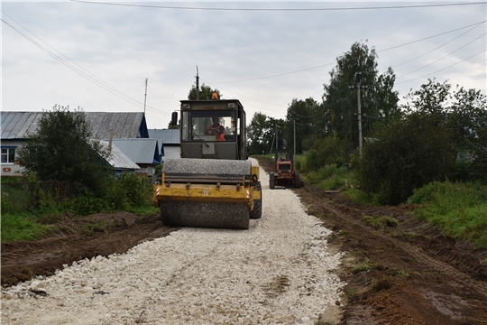 В д.Козловка Персирланского сельского поселения Ядринского района ведется ремонт дороги