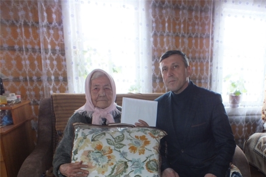 Труженица тыла, ветеран труда Нина Григорьевна Мисякова празднует 90-летний юбилей