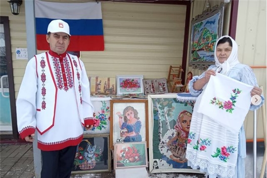 Предприниматели Яльчикского района участвуют в акциях ко Дню чувашской вышивки