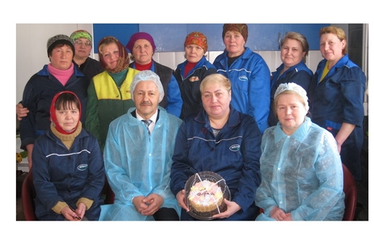 Владимир Ванерке поздравил женщин-животноводов с наступающим праздником