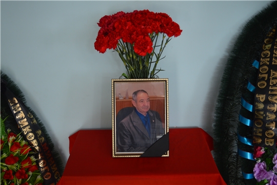 ПОМНИМ… ЛЮБИМ… СКОРБИМ…