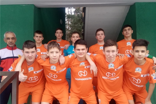 Команда МБОУ «Цивильская СОШ №2» - в пятерке сильнейших команд Приволжского федерального округа по футзалу