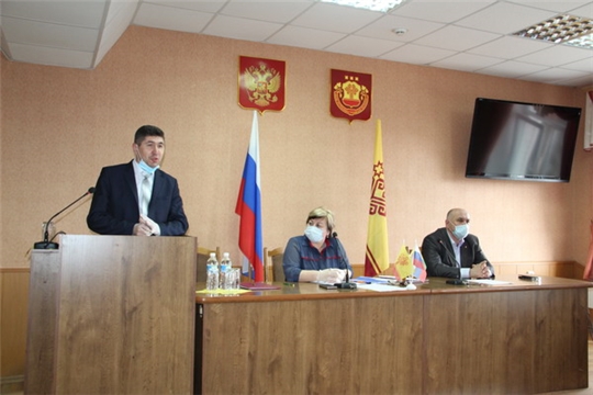 На заседании районного Собрания депутатов назначен глава администрации Цивильского района