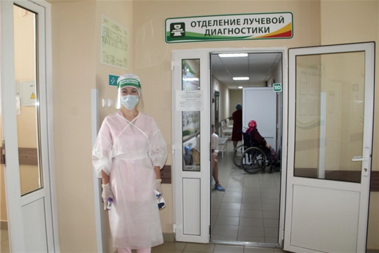 Министр здравоохранения Владимир Степанов с рабочим визитом посетил Цивильский район