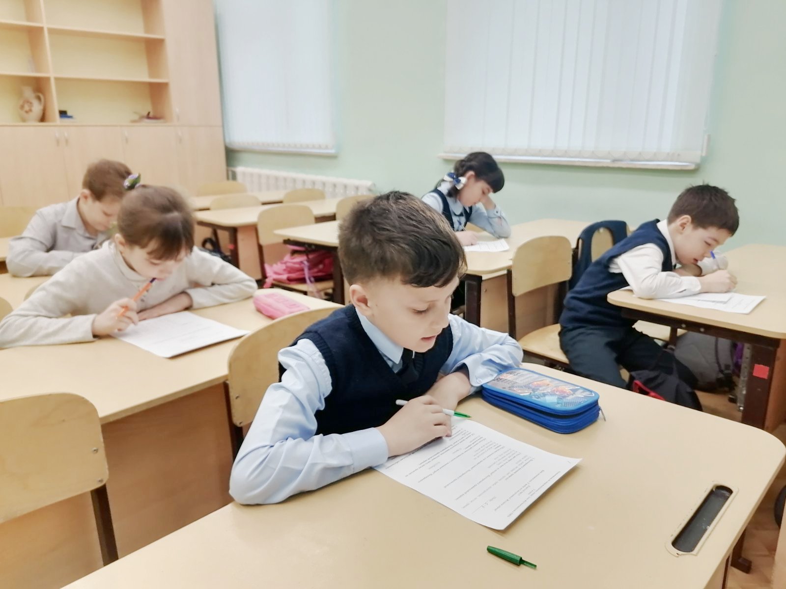 Овз чебоксары. 15 Школа Чебоксары какие дети учатся. Сколько детей учиться в 28 школе Чебоксарах. Дети учатся 08.12 2022 в с. Селезян?.
