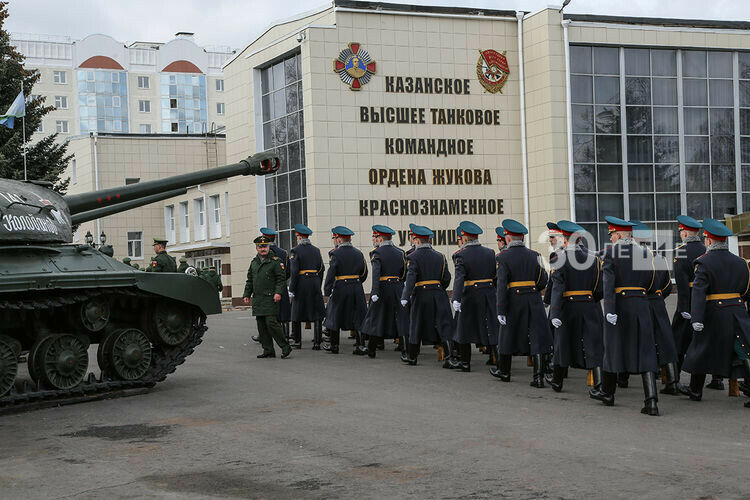 Казанское танковое училище. КВВКУ Казань. Казанское танковое училище официальный сайт. КВВКУ Казань танковое. Казань танковый институт.