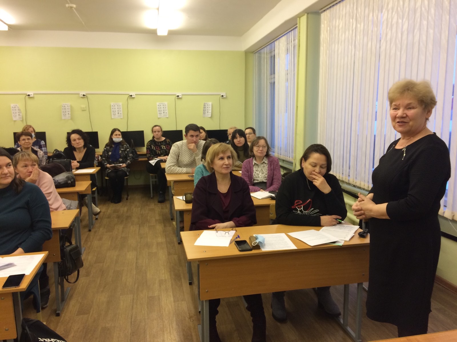 Новочебоксарск новости. Администрация города Новочебоксарск. Администрация г. Новочебоксарска, Новочебоксарск. Учителя Новочебоксарска. Труд преподавателя.